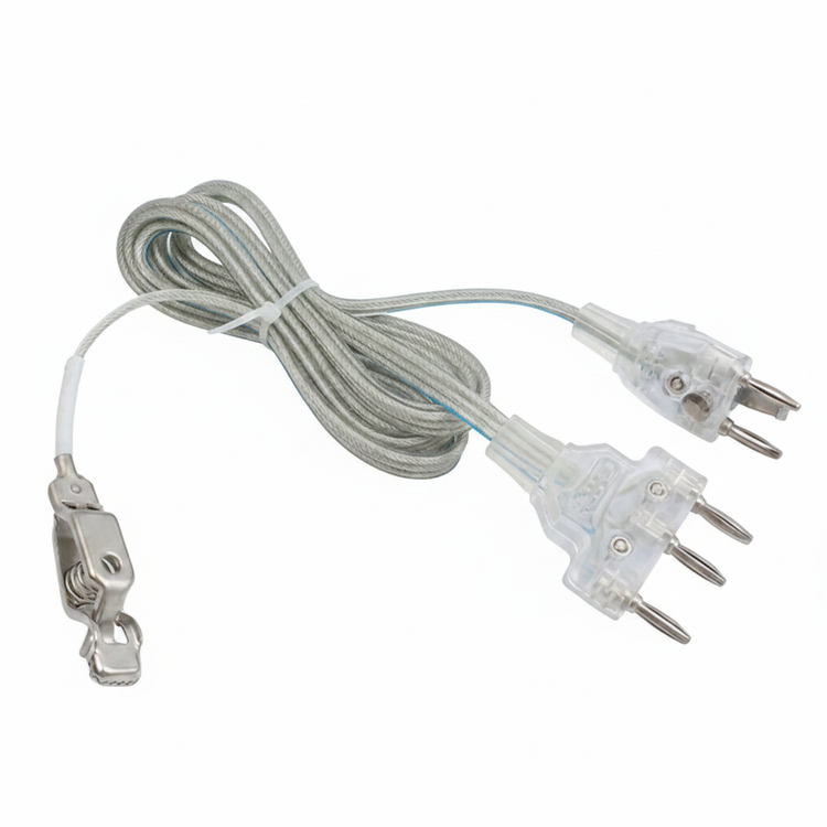 Fil de corps fleuret fond blanc