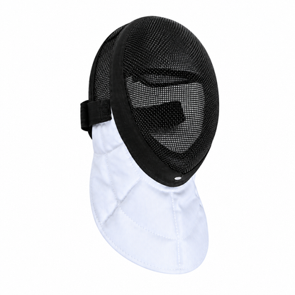Masque épée sur fond blanc, angle trois-quarts